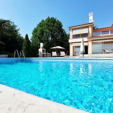 Apartments In Villa Azra 리예카 외부 사진