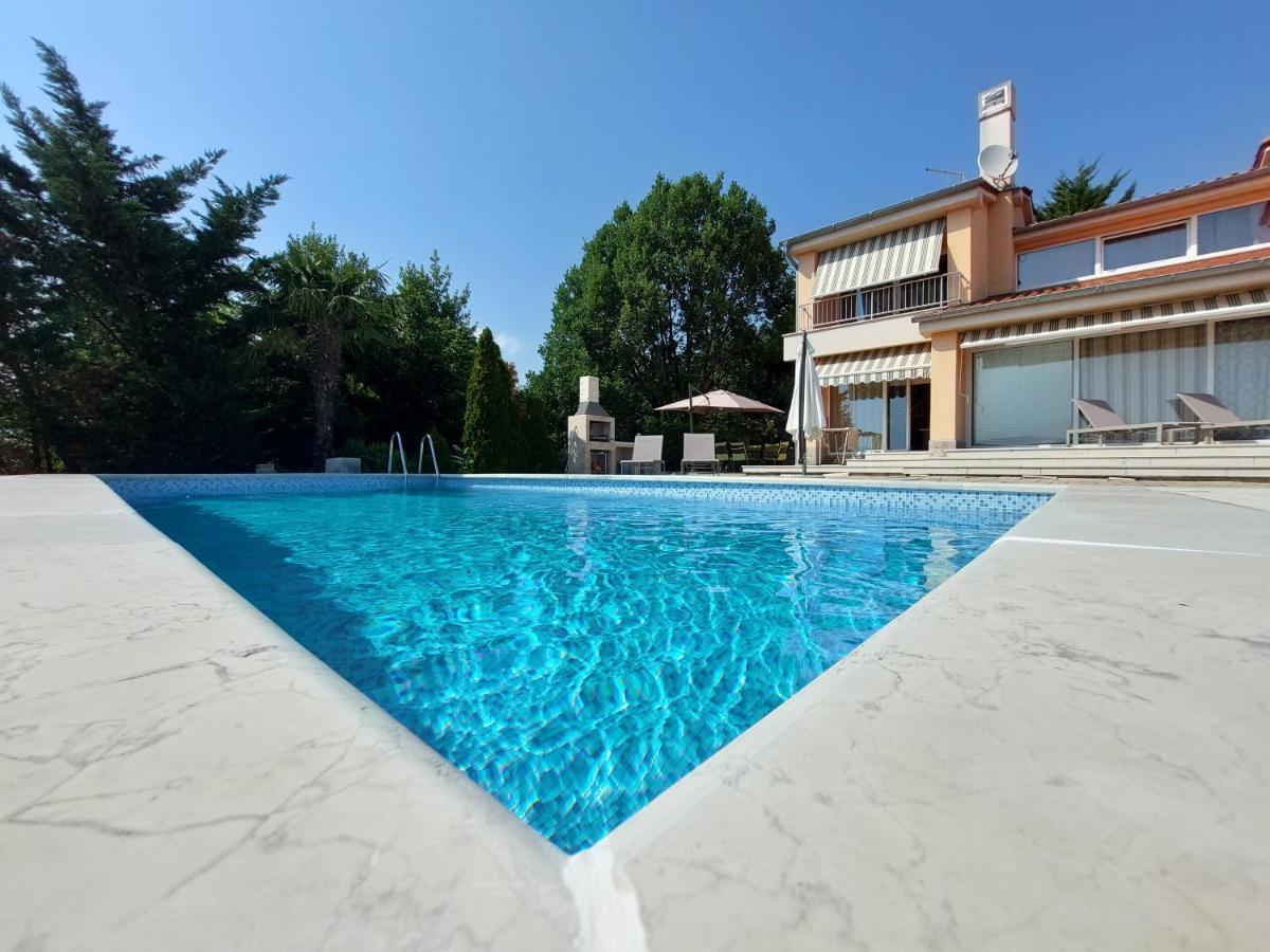 Apartments In Villa Azra 리예카 외부 사진