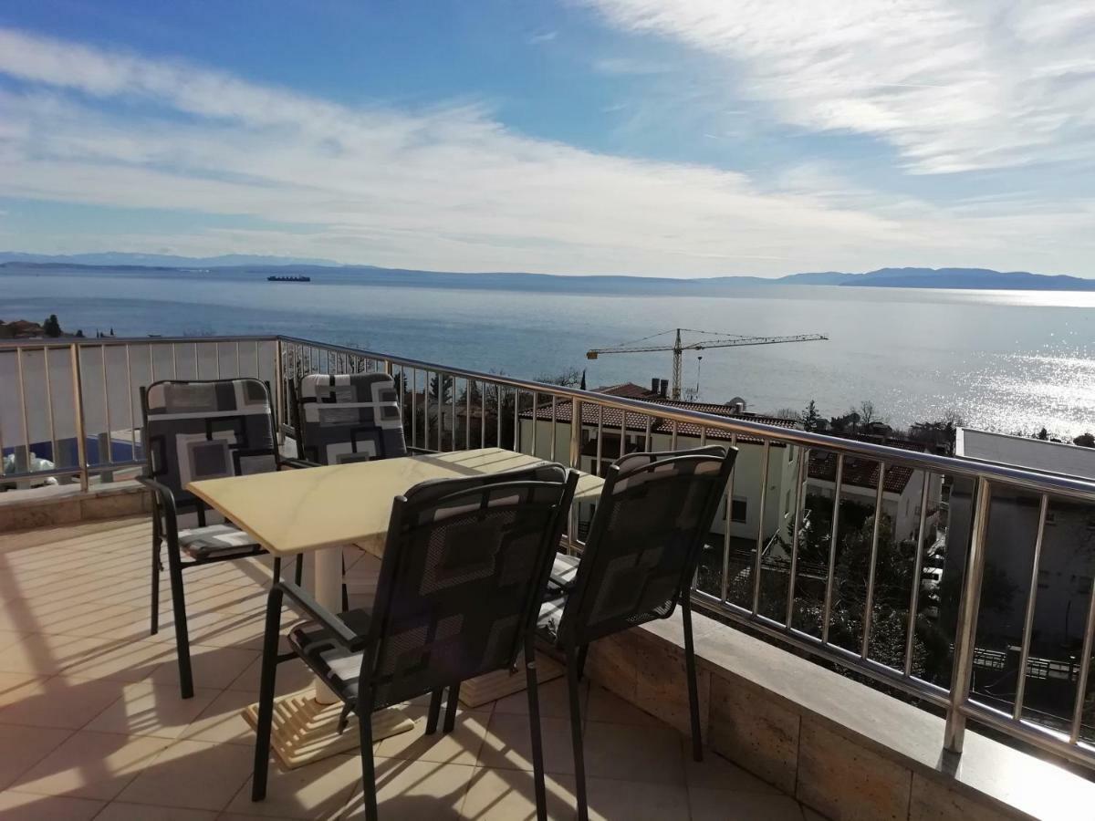 Apartments In Villa Azra 리예카 외부 사진