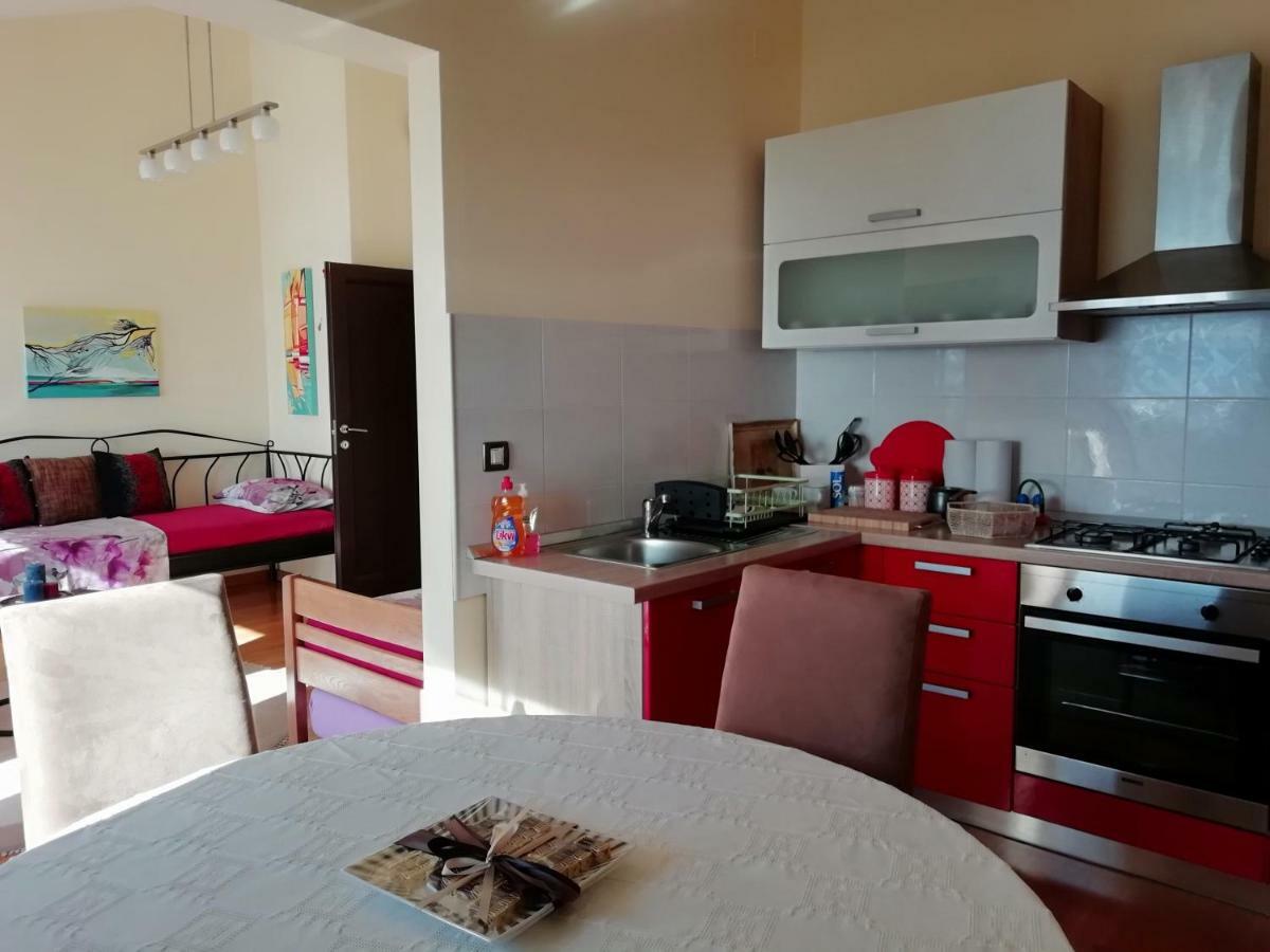 Apartments In Villa Azra 리예카 외부 사진