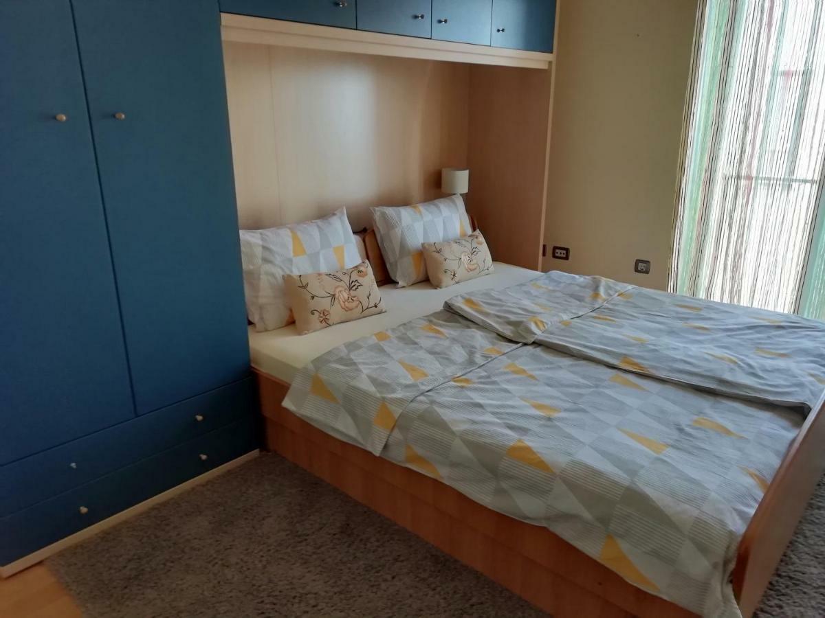 Apartments In Villa Azra 리예카 외부 사진